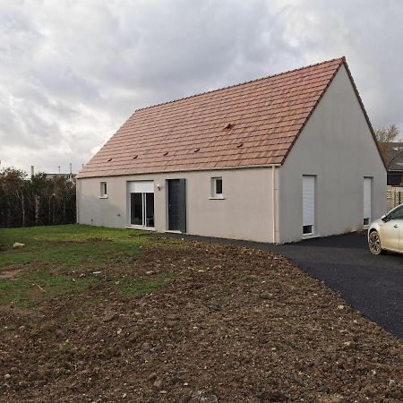 Villa 5 Chambres - 3 Salles De Bain Etampes-sur-Marne Екстериор снимка
