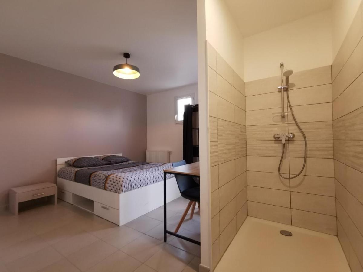 Villa 5 Chambres - 3 Salles De Bain Etampes-sur-Marne Екстериор снимка