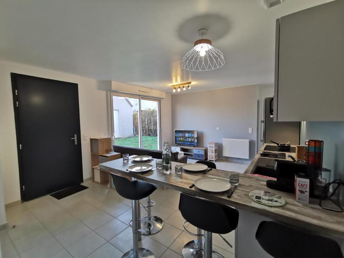 Villa 5 Chambres - 3 Salles De Bain Etampes-sur-Marne Екстериор снимка